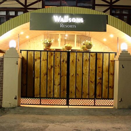 Hotel Walisons Resorts Сринагар Экстерьер фото